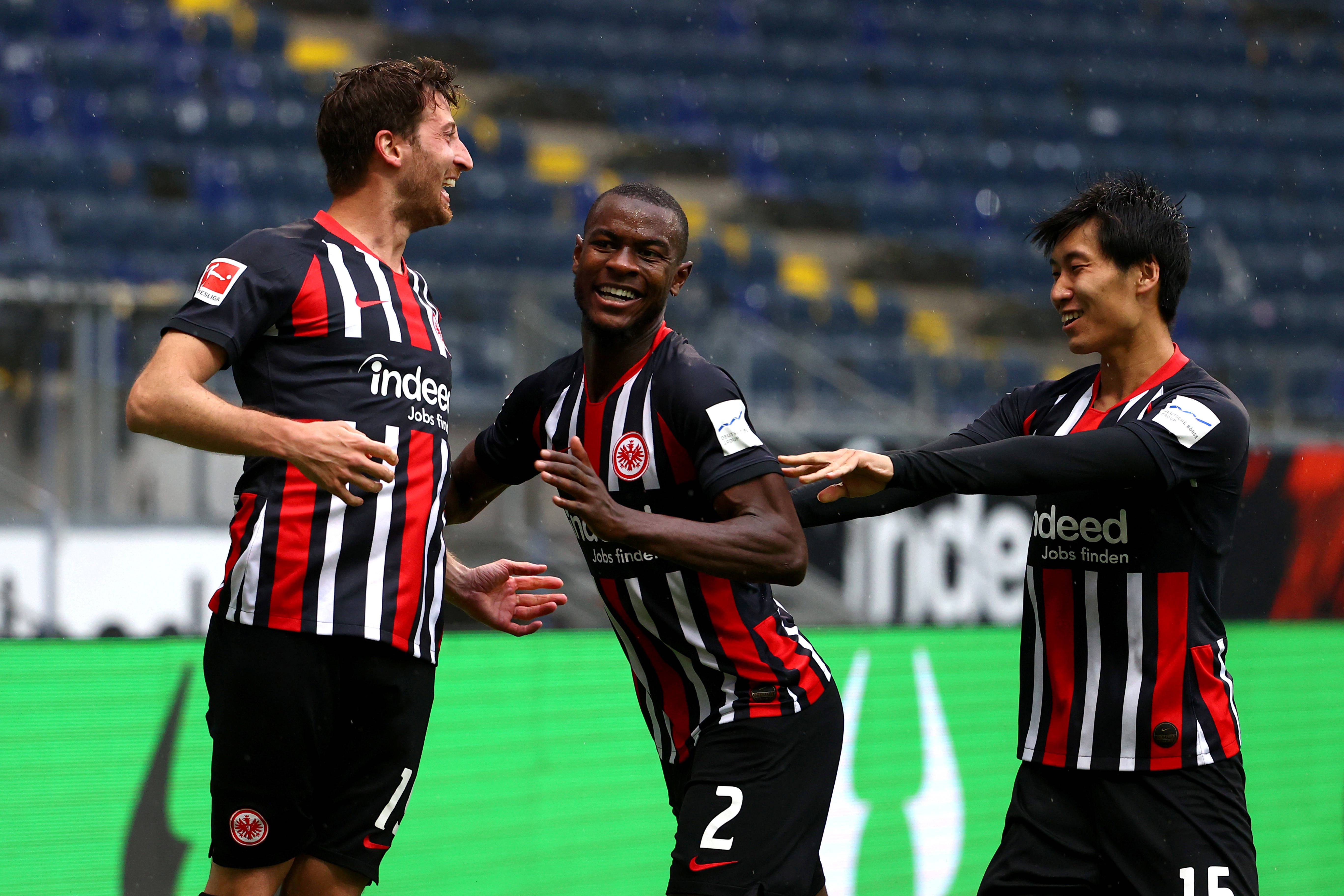 包含法兰克福斩获胜利,积分攀升的词条 包含法兰克福斩获胜利,积分攀升的词条