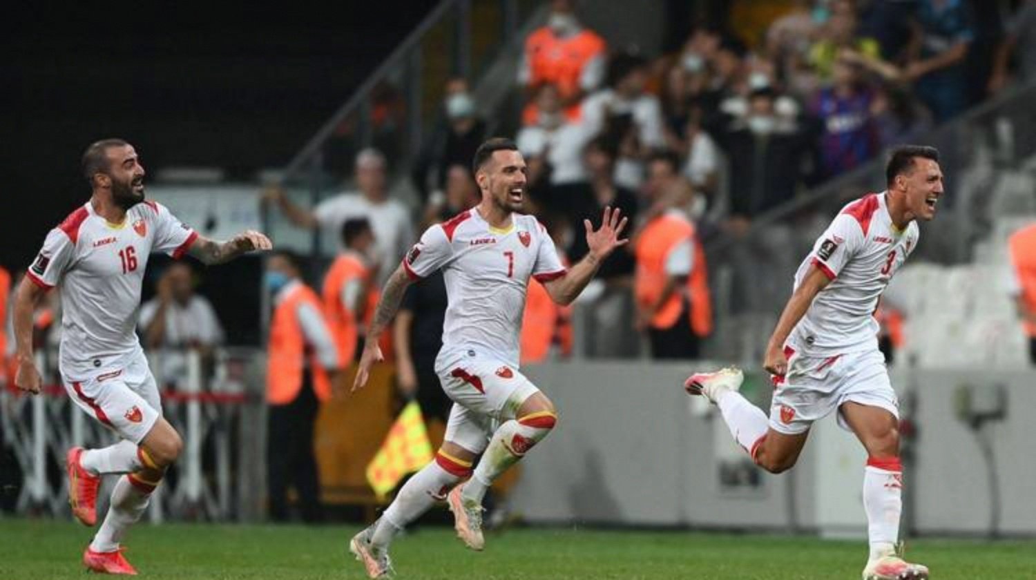 九游官网入口-包含欧预赛赛前瞬间揭秘，球迷狂热期待的词条