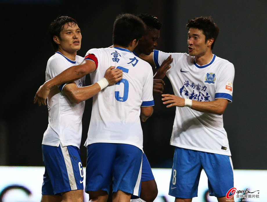 富力客场大胜建业，结束客场不胜尴尬的简单介绍